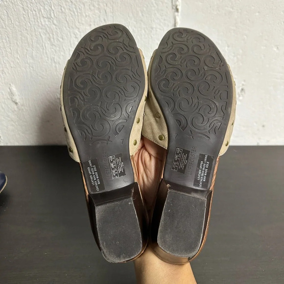 Ara Tan Leather Sandals - Picture 5 of 6